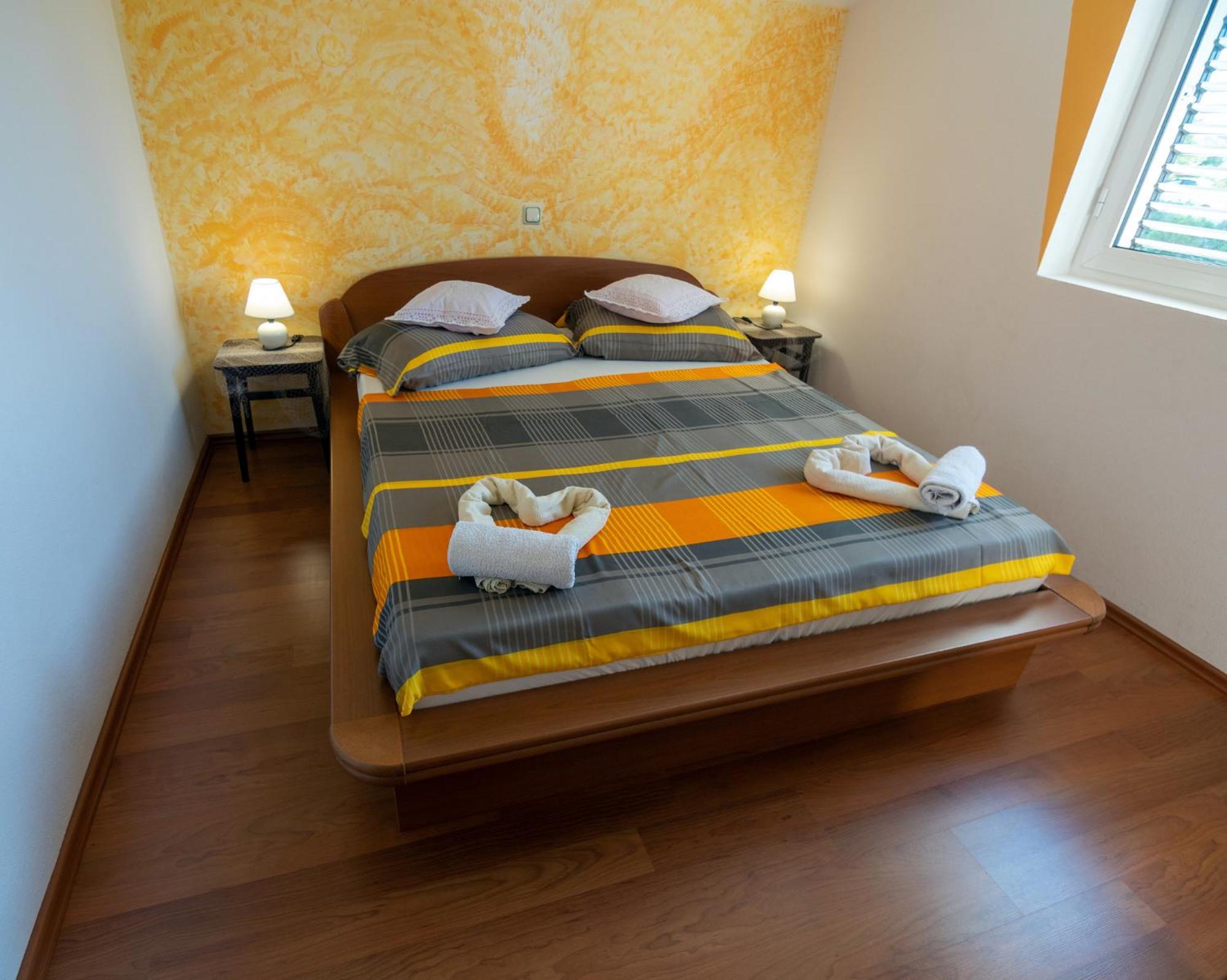 In - Insel Rab 43103 Appartement Supetarska Draga